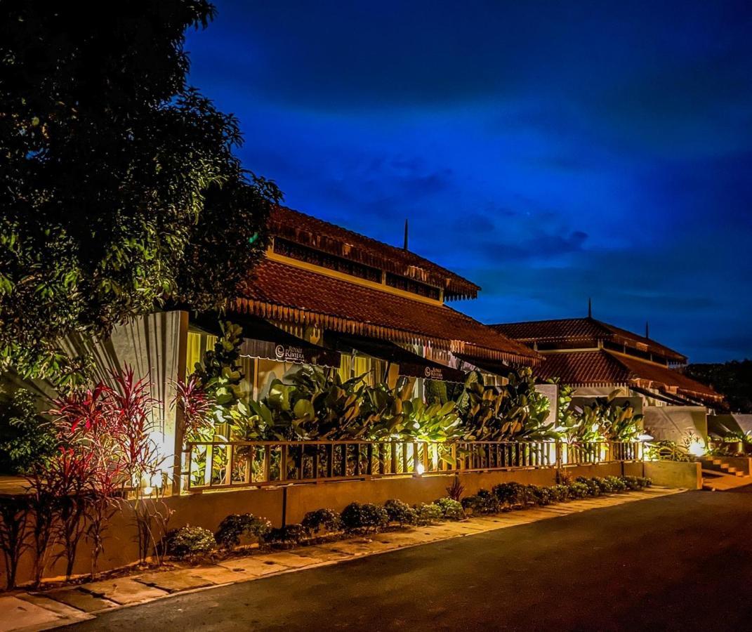 Royale Riviera Resort Private Pool Villas Pantai Cenang  Eksteriør billede