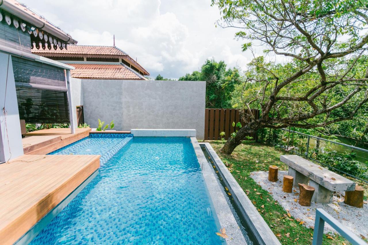 Royale Riviera Resort Private Pool Villas Pantai Cenang  Eksteriør billede