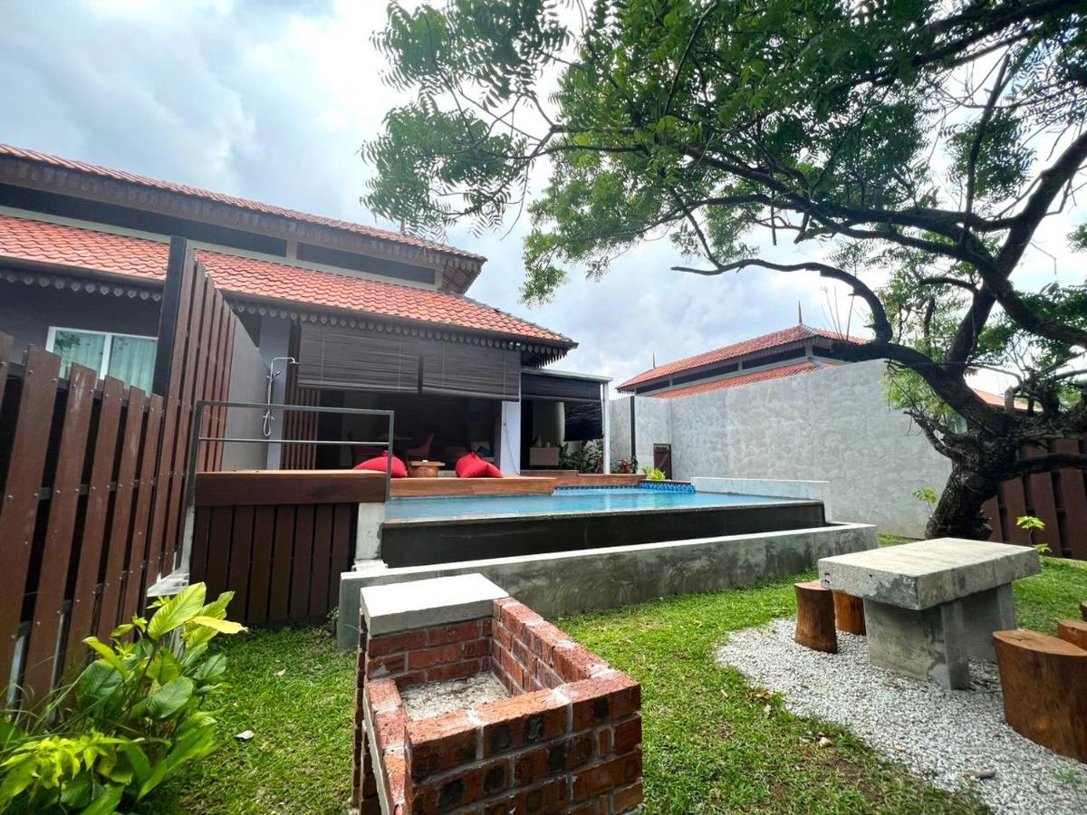 Royale Riviera Resort Private Pool Villas Pantai Cenang  Eksteriør billede