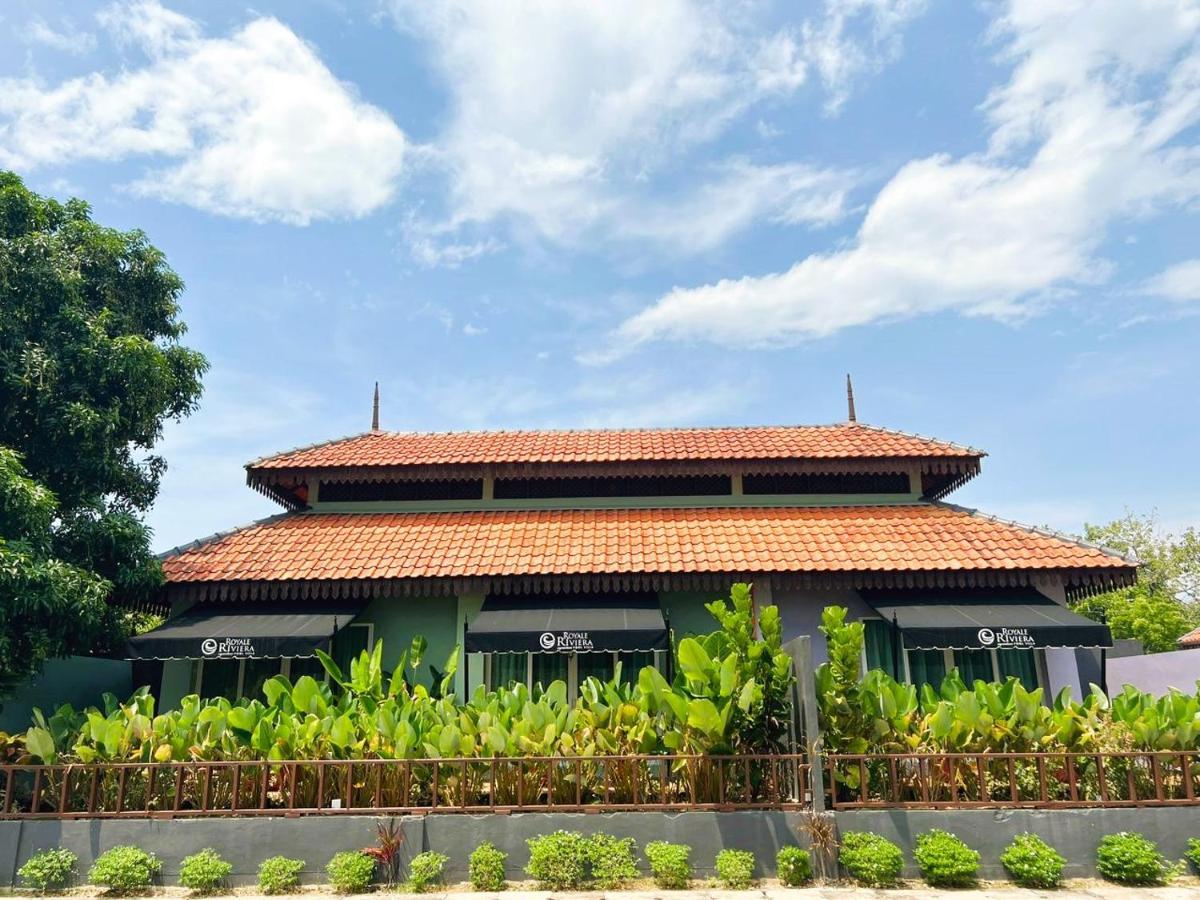 Royale Riviera Resort Private Pool Villas Pantai Cenang  Eksteriør billede